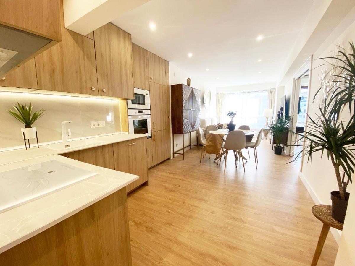 Miramar Luxurious Flat, 3 Double Rooms, Free Parking, Terrace, Completely New ซานเซบาสเตียน ภายนอก รูปภาพ